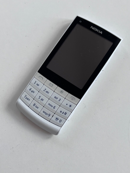 Nokia X3-02 Touch & Type weiß (entsperrt) Smartphone sehr guter Zustand
