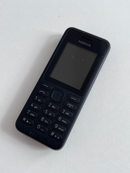 Nokia 130 RM-1037 – Schwarz O2 4MB Handy Smartphone