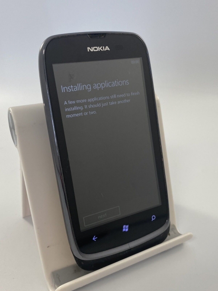 Nokia Lumia 610 RM-835 schwarz EE Network 8GB 3,7″ 5MP 256MB Windows Smartphone