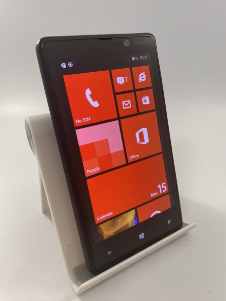 Nokia Lumia 820 RM-824 schwarz entsperrt 8GB 4,3″ 8MP 1GB RAM Windows Smartphone