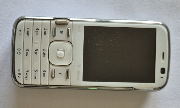 Nokia  N79 – Canvas White (Ohne Simlock) Smartphone