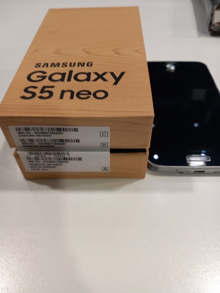 Samsung Galaxy S5 neo SM-G903F – 16GB – Schwarz (Ohne Simlock) Smartphone