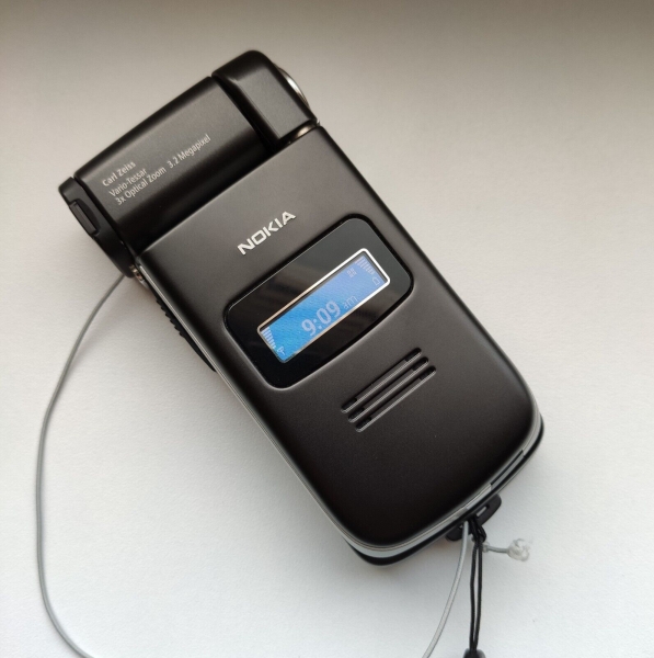 Nokia  N93 – Pearl Black (Ohne Simlock) Smartphone