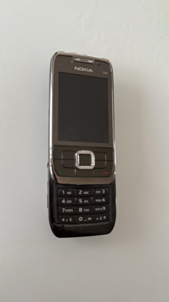 Nokia  E66 – Stahlgrau (Ohne Simlock) Smartphone  Ungeprüft Händler