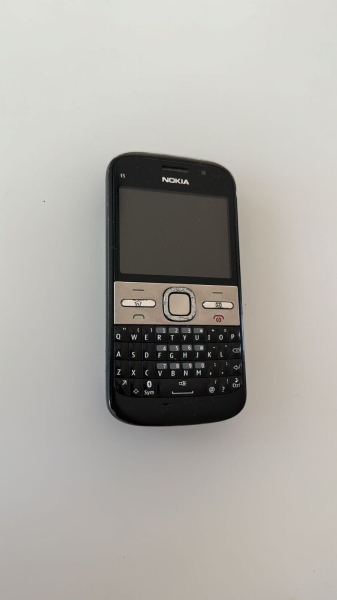 Sonderangebot! Nokia  E5-00 – Carbon Black (Ohne Simlock) Smartphone Ungeprüft