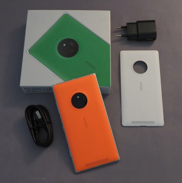 Nokia  Lumia 830 – 16GB – Orange Und Weiß (Ohne Simlock) Smartphone, Top-Zustand