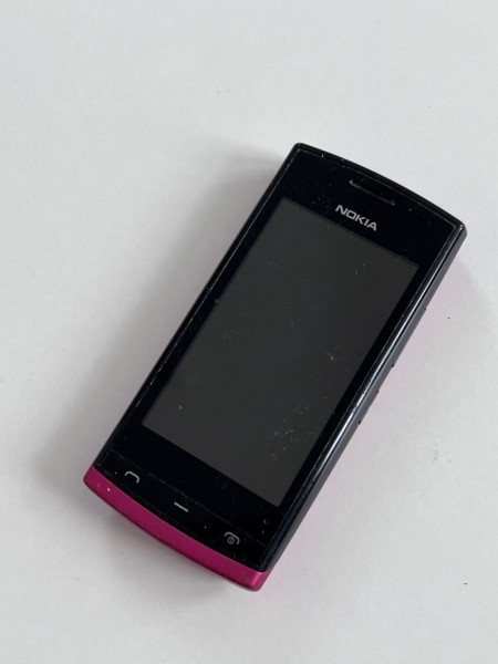 Nokia 500 2GB schwarz (entsperrt) Retro Smartphone in gutem Zustand