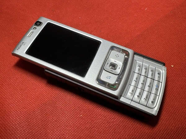Original Nokia N95 silber (entsperrt) Smartphone