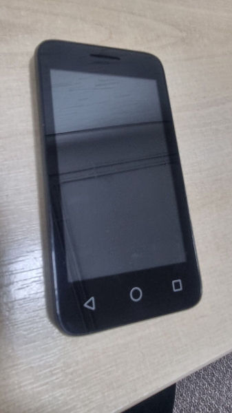 ALCATEL ONETOUCH PIXI 3 Pixi 3 – 4GB – (entsperrt) Smartphone Top Zustand