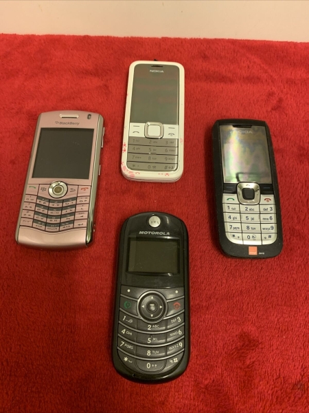 Alte Handys Restposten, Nokia, Motorola, Blackberry