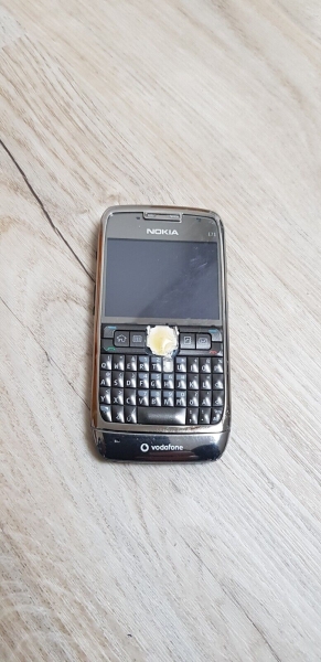 Nokia  E71 – Schwarz (Ohne Simlock) Smartphone