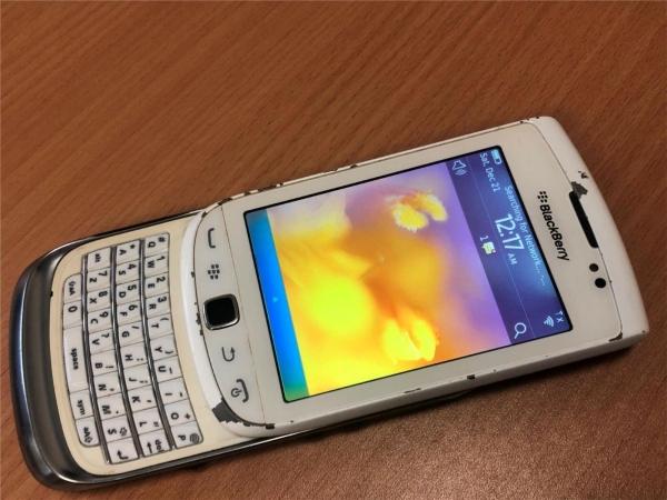 BlackBerry Torch 9810 – weiß (entsperrt) Smartphone Handy QWERTY