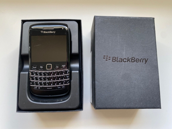BlackBerry Bold 9790 Black Mobile Qwerty Smartphone Touchscreen WIFI / 2017