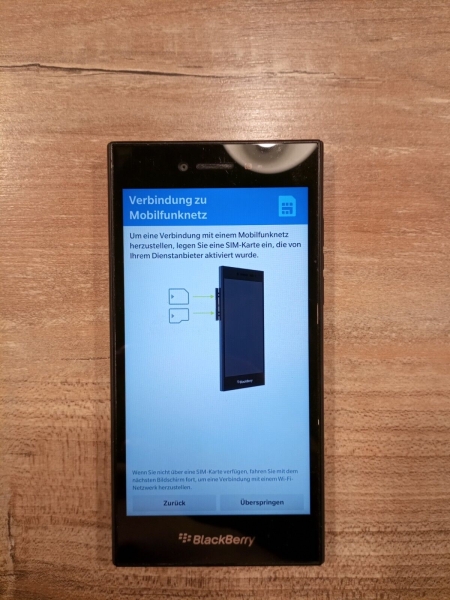 BlackBerry  Leap – 16GB – Schwarz (Ohne Simlock) Smartphone