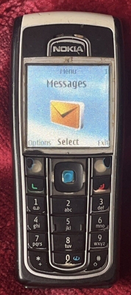 Nokia 6230i Smartphone schwarz gebrauchter Zustand (entsperrt)