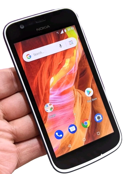 Nokia 1 (TA-1060) entsperrt 4G Smartphone Top Zustand mit Ladegerät