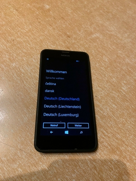 Nokia Lumia 635 – Smartphone / Schwarz / 8GB / 5MP / Top gebrauchter Zustand !!!