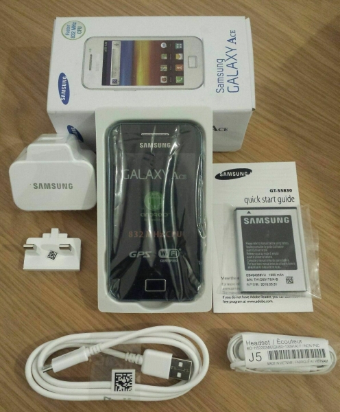 Samsung Galaxy Ace GT-S5830 – Ceramic Black entsperrt Smartphone