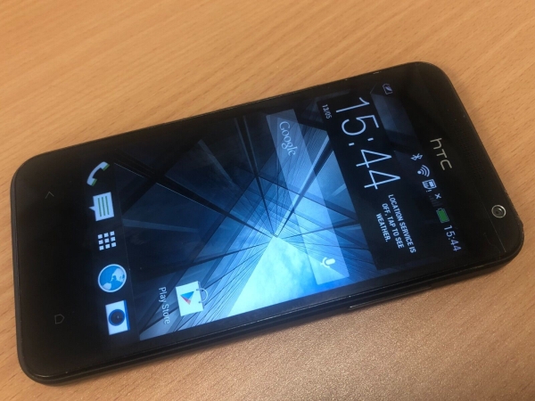 HTC Desire 300 – schwarz – 4GB (entsperrt) Android 4.1 Smartphone