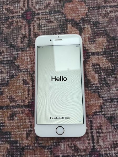 Apple iPhone 6s – 64GB – Roségold (Entsperrt) A1688 (CDMA + GSM)