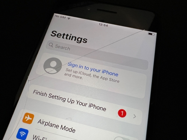 Apple iPhone 7 32GB A1778 Schwarz entsperrt, Akku 91%, Displaybruch