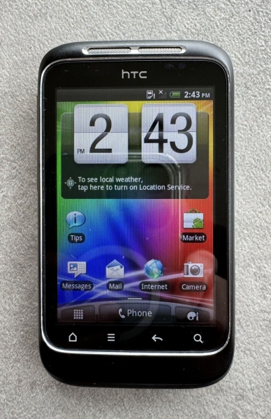 HTC Wildfire S A510e schwarz 3 drei Netze Smartphone Handy Bundle