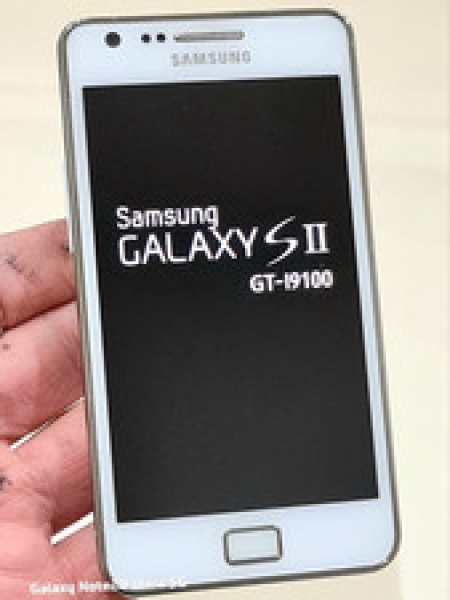 Samsung Galaxy S2 GT-I9100 (Entsperrt) Smartphone Tadelloser Zustand