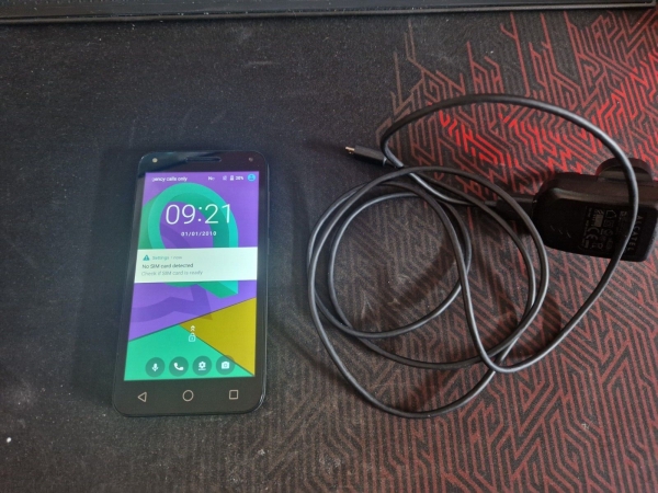 Alcatel U5 4047X – 8 GB – Smartphone grau entsperrt