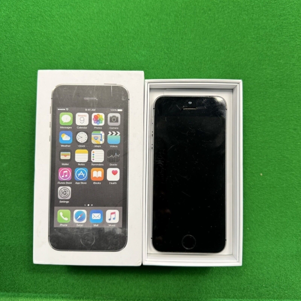 Apple iPhone 5s 16GB Space Grau Ohne Simlock Originalverpackt ME422B/A
