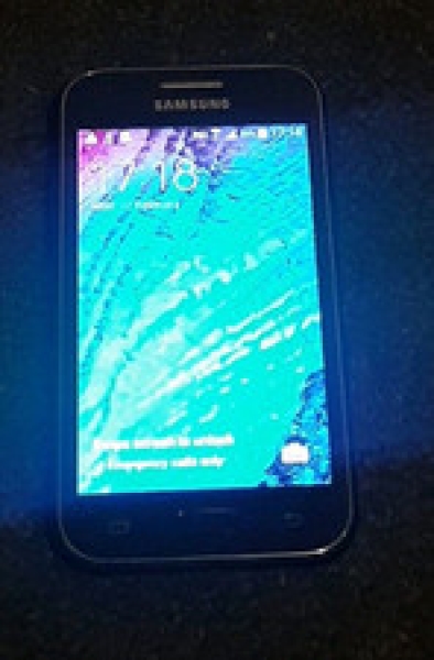 Samsung Galaxy J SM-J100H – 4GB – schwarzes (entsperrt) Smartphone