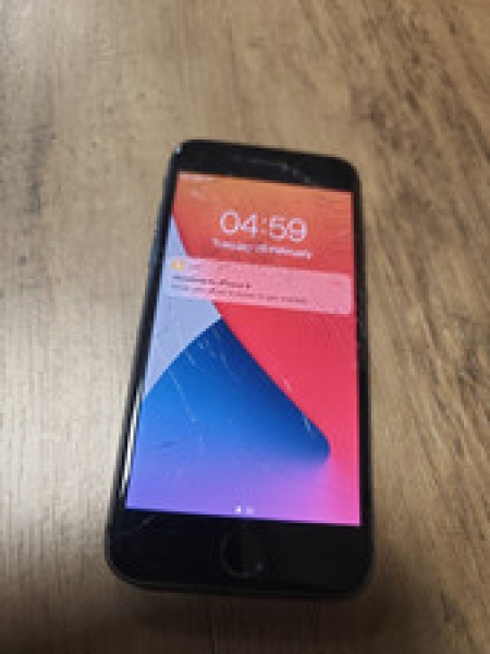 Apple iPhone 8 – 64GB – Space Grau (Entsperrt) DISPLAY GESPRUNGEN (N82)