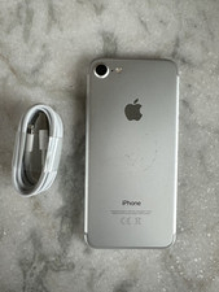iPhone 7 32GB Silber Entsperrt