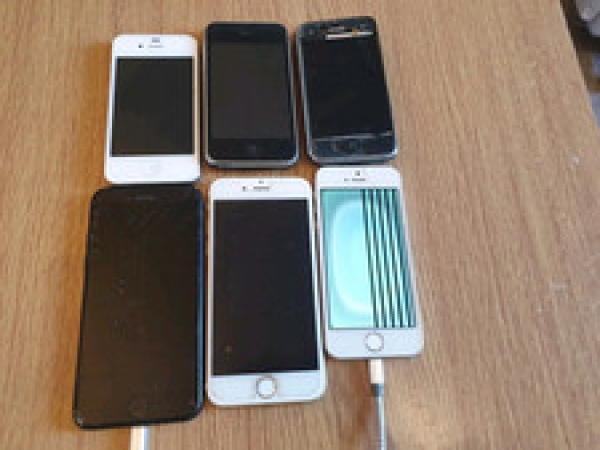 6x iPhone Konvolut – Ersatzteile oder Reparaturen iPhone 3 4 5 6 und 7