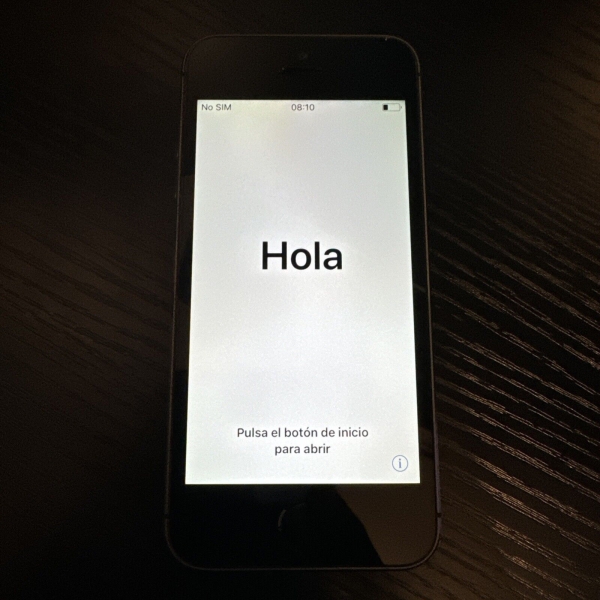 Apple iPhone 5s 16GB Space Grau (Vodafone) *Defekt*