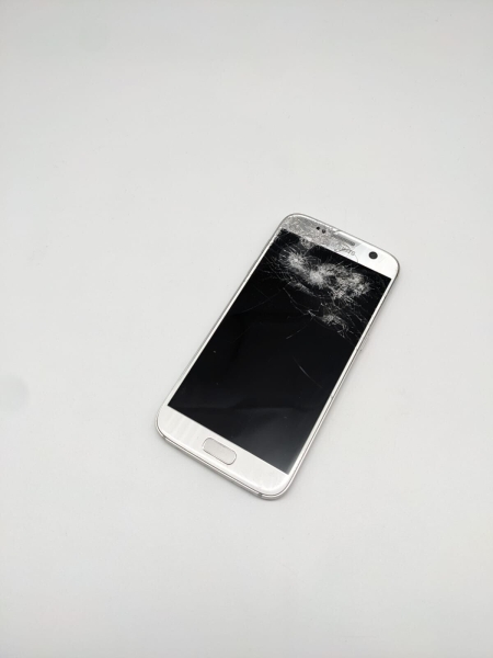 Samsung Galaxy S7 SM-G930F Silber 32GB Smartphone | LÄDT/STARTET NICHT