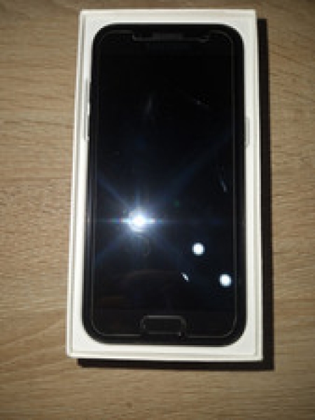 Samsung Galaxy A3 Smartphone (2017) 4,71 Zoll 16 GB Android gold „gebraucht“