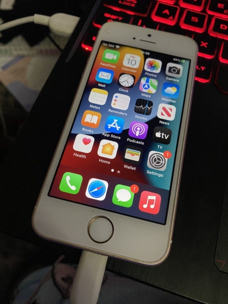Apple MP852b/a SE 32GB Smartphone – Roségold