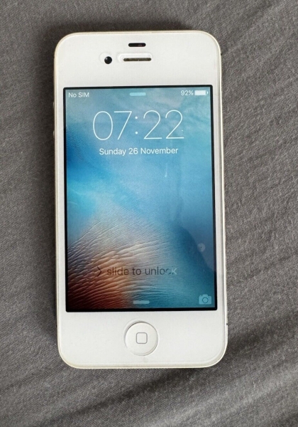 Apple iPhone 4 – 8GB – Weiß (Entsperrt)