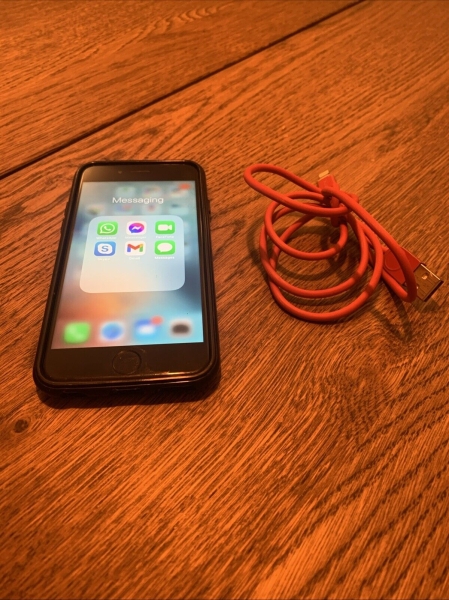 Apple iPhone 6s – 64GB – Space Grau (Entsperrt) A1688 (CDMA + GSM). Top.