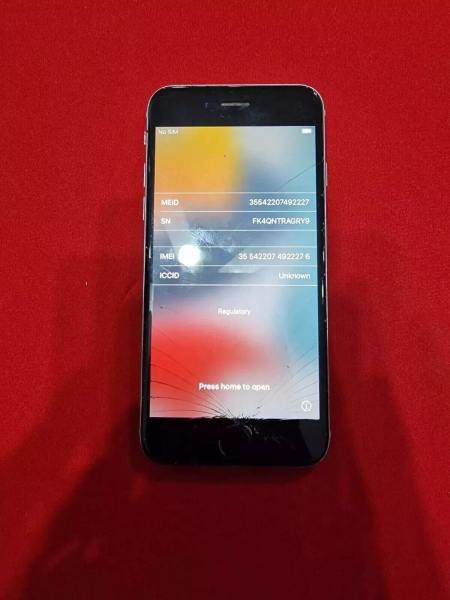 Apple iPhone 6s 64GB 4,7 Zoll Smartphone – Space Grau