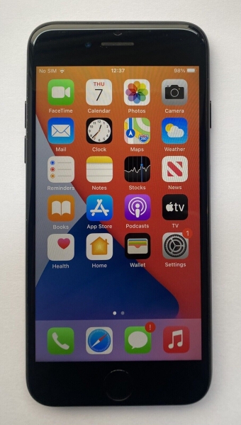 Apple iPhone 7 – 32GB – Schwarz (Ohne Simlock) A1778 (GSM) Originalzustand