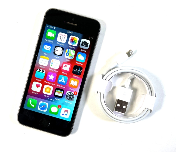 Apple iPhone 5s 16GB entsperrt Smartphone spacegrau guter Zustand 308