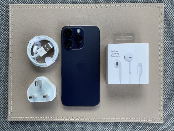 Apple iPhone 14 Pro 5G – 256GB – Deep Purple – entsperrt Smartphone – Sehr Gut