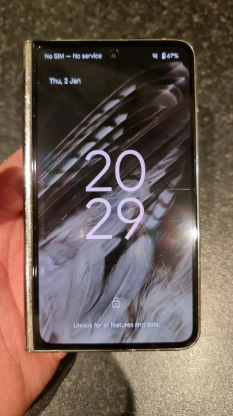 Google Pixel Fold – 256 GB – Android-Smartphone Porcelain (entsperrt)