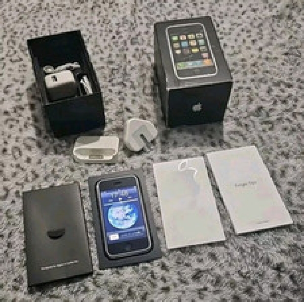 Apple iPhone 2g 1. Generation – 8GB – Schwarz A1203 1. Gen passende Imei Zahlen