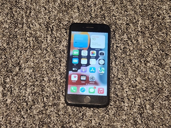 Apple iPhone 7 32GB – Schwarz (Entsperrt) – Super Zustand – Kostenloser Versand