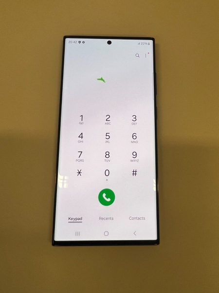 Samsung Galaxy S23 Ultra 256GB Netzwerk entsperrt Smartphone – grüner Punkt auf LCD
