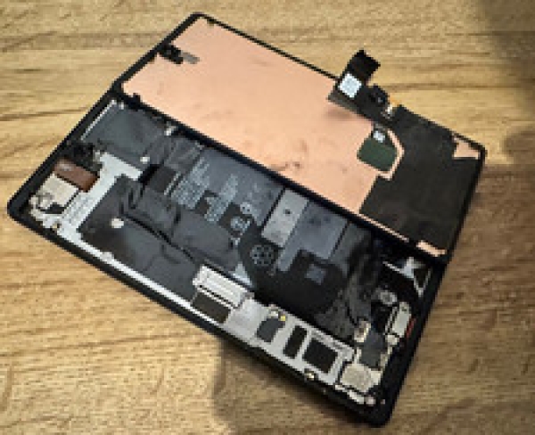 Google Pixel 6 Smartphone defekt Schaden zur Reparatur