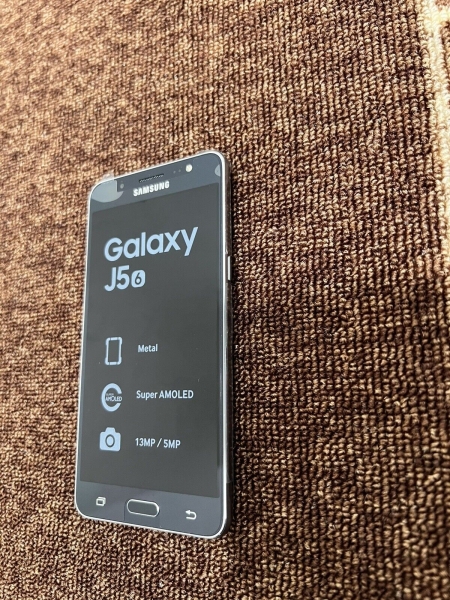 Samsung Galaxy J5 schwarz 16gb entsperren Smartphone