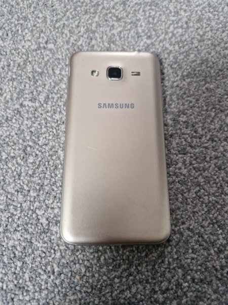 Samsung Galaxy J3 (2016) SM-J320FN 8GB gold (entsperrt) Smartphone guter Zustand